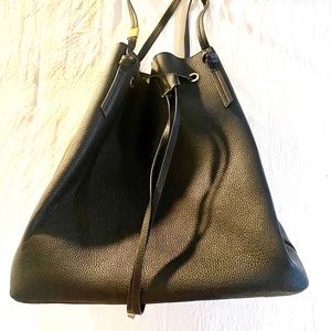 Foley and Corrina bucket bag